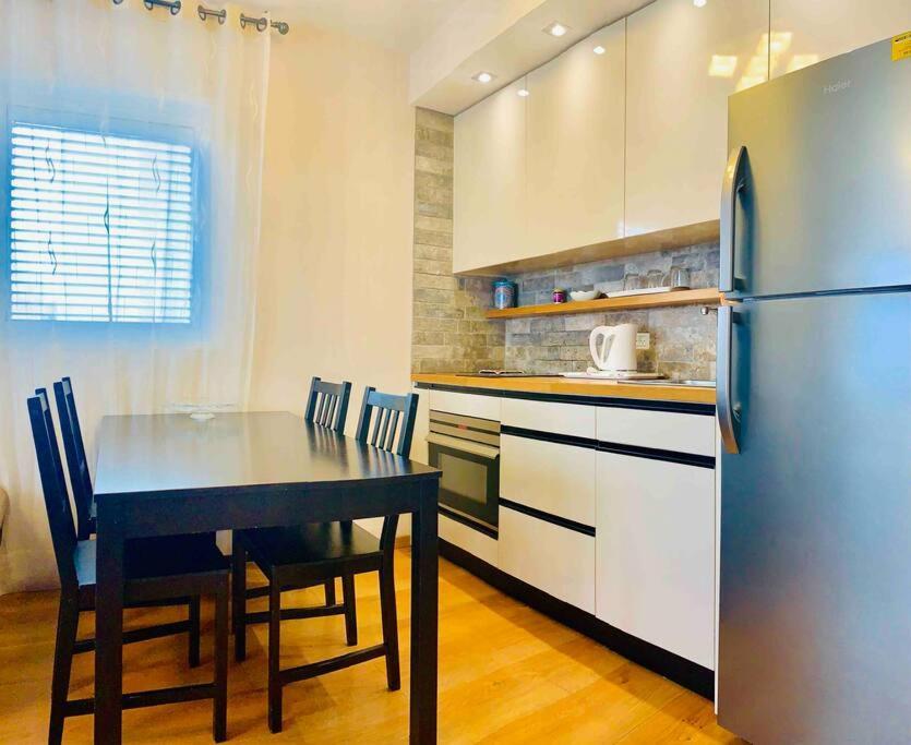 Royal Apartments , Blvd Nitza 8 Netanya Extérieur photo